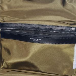NWT UNISEX MICHAEL KORS BACKPACK